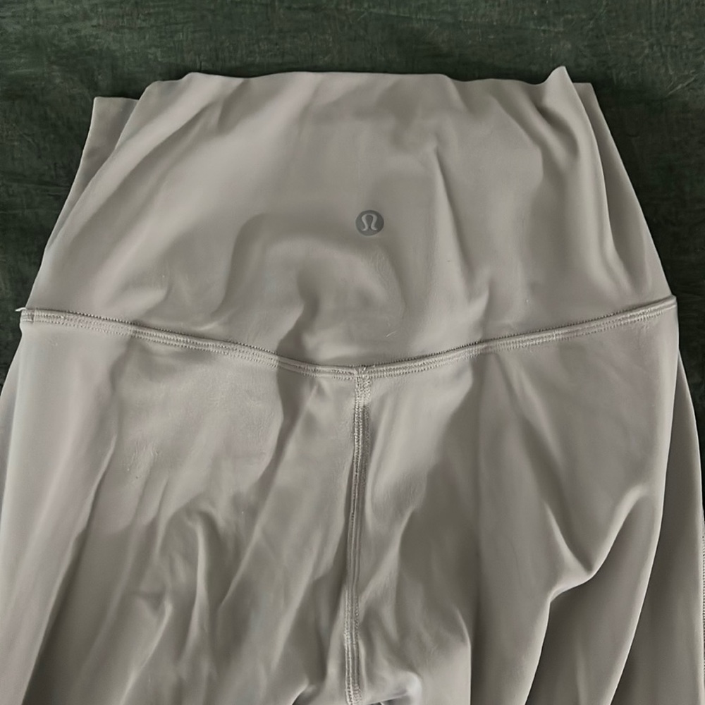 LuluLemon Aligns high rise